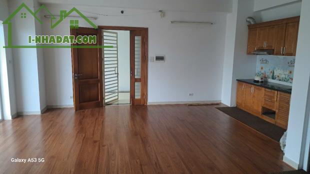 CHO THUÊ CĂN HỘ CHUNG CƯ HOÀNG QUỐC VIỆT, 90m2, 2 ngủ, 2 vệ sinh, 12 Triệu - 1