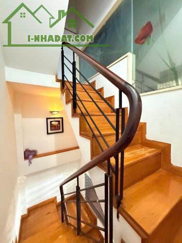 Bán Nhà Đường Nguyễn Tri Phương, Q10, Nhà Đẹp, HXH Tránh, Có Thể Kinh Doanh - 3