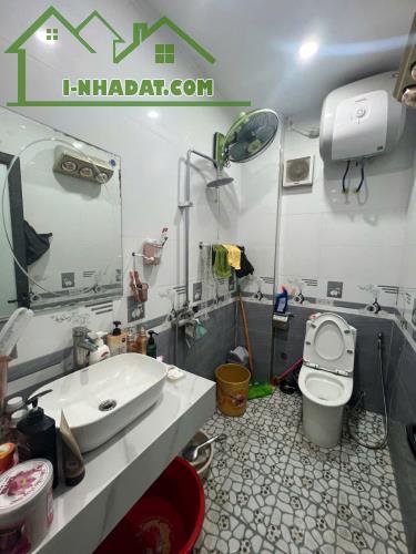 Bán nhà 4 tầng mặt phố Trần Nhân Tông, Kiến An - 2