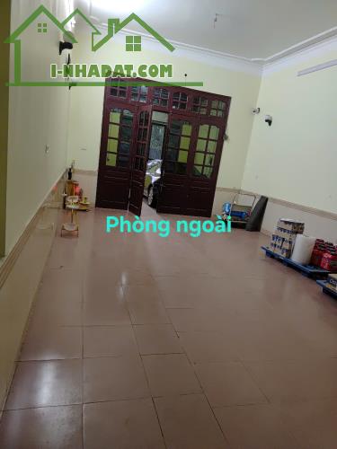 Cho thuê tầng 1 - làm văn phòng, kho hoặc cửa hàng - 2