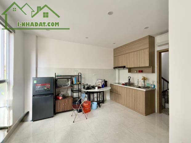 Cho Thuê Nhà Riêng 5 Tầng, 3PN, 5WC Đường Tây Hồ, Phường Quảng An, Tây Hồ, Hà Nội - 3