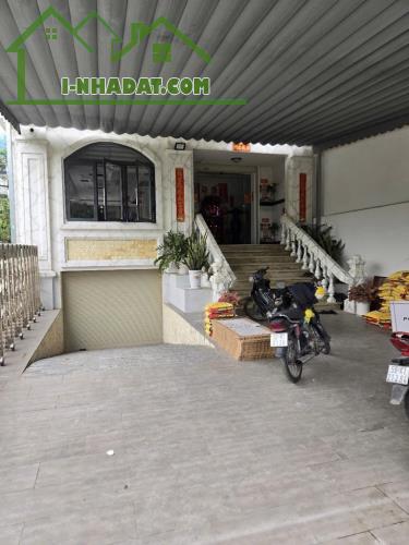 BÁN KHÁCH SẠN 6 TẦNG MẶT TIỀN KHỦNG 8M KHU VIP TÊN LỬA THU NHẬP 120TR/TH NHỈNH 30 TỶ