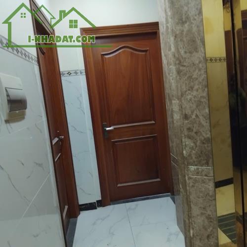 BÁN KHÁCH SẠN 6 TẦNG MẶT TIỀN KHỦNG 8M KHU VIP TÊN LỬA THU NHẬP 120TR/TH NHỈNH 30 TỶ - 1
