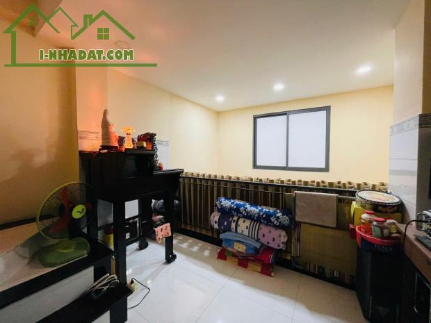 Bán nhà 1 sẹc BTCT còn mới Lê Quang Định 22m2 – Giá 4,83 Tỷ tl. - 2