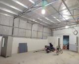 170m nhà xưởng khu vực Nguyễn Khoái, container ra vào, bảo vệ 24/7, giá 15tr/th