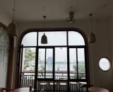 Chính chủ cho thuê tầng 1 + 2 nhà mặt đường Nguyễn Đình Thi, ven Hồ Tây, Tây Hồ, Hà Nội