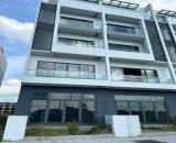 Bán gấp liền kề Đặng Xá Gia Lâm, 132m2 - 4 tầng  - nhỉnh 16 tỷ - vỉa hè- ô tô tránh.
