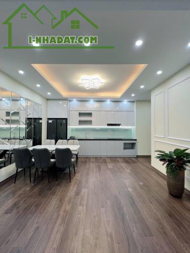 CĂN GÓC 3 NGỦ CHUNG CƯ 262 NGUYỄN HUY TƯỞNG THANH XUÂN 138m 8.5 TỶ FULL NỘI THẤT - 3