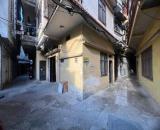 CHÍNH CHỦ NHỜ BÁN ĐƯỜNG CẦU GIẤY Ở NGAY NHÀ DT 38M GIÁ 7 TỶ