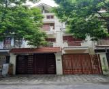 Bán biệt thự Văn Phú lô góc cực đẹp 230m2*3T, mt 25m giá chỉ 70 tỷ!