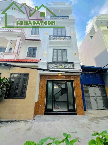 Bán nhà 4 tầng xây mới độc lập tại thiên Lôi,  gần eonmall. 4,7tỷ. 45m2. Ngõ 3m. - 4