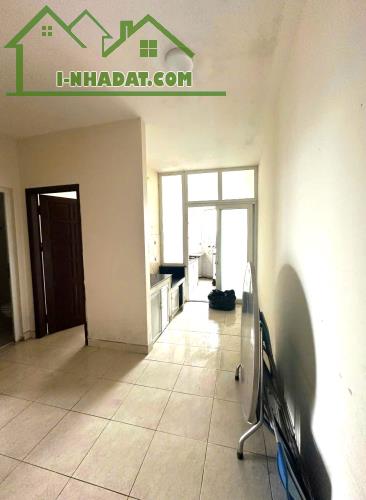 ✅ CHO THUÊ CHUNG CƯ CẢNH SÁT 113, CẦU GIẤY 130 M2, 3 PHÒNG NGỦ, 2 VS Ở LÂU DÀI - 4