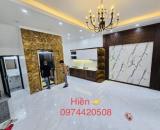 Bán Nhà Gần Ngã 5 Chợ Bưởi- Lạc Long Quân- Thang Máy- 40m- 6 Tầng