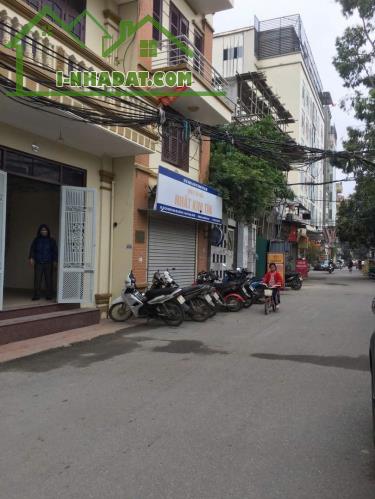 Cho thuê cửa hàng 30m2, tầng 1, ô tô đỗ cửa mặt đường số 34 Nhân Mỹ, Mỹ đình 1 - 1