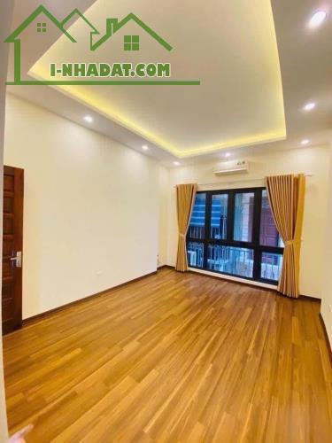 Cho thuê nhà ngõ Thụy Khuê, Tây Hồ, 35m2, 4 tầng, 3 ngủ, 13 triệu - 1
