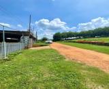 KINH DOANH THUA LỖ NÊN BÁN THÁO LÔ ĐẤT MUA SAU CHỢ VỚI GIÁ 275 TRIỆU 257M2, NGAY KCN