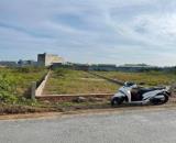 BÁN ĐẤT ĐẸP DT 633M2 (NỞ HẬU 16M)MT NGUYỄN VĂN DƯƠNG THỊ TRẤN ĐỨC HOÀ, GIÁ CHỈ 7TR8/M2 SHR