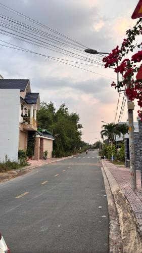 1tỷ 450triệu mua ngay lô đất ở đô thị, đường tỉnh lộ 8 giao chợ việt kiều củ chi 154m2 - 2