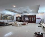 Bán nhà phố giáp bát 39m2 5 tầng còn mới – ô tô gần ngõ thông - giá 9 tỷ