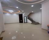 Nhà Phố Nguyễn Khang - Cầu Giấy 40m² - 8.2 Tỷ: Cơ Hội Đầu Tư & An Cư Lý Tưởng!