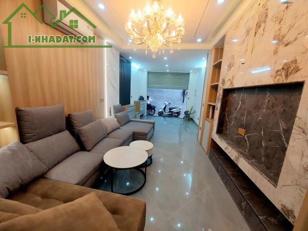 ĐỘI CẤN - GẦN PHỐ - NHÀ ĐẸP Ở LUÔN - THOÁNG SÁNG - THIẾT KẾ ĐỘC ĐÁO - 70M² NHỈNH 14 TỈ - 3