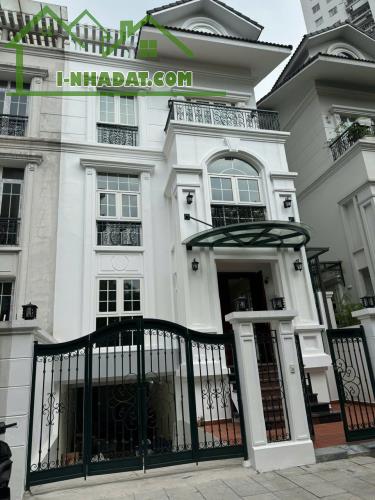 ❤️CHO THUÊ NHÀ Võ Chí Công, DT 131m, 4Tầng 1 hầm, MT 8,5m, NHÀ ĐẸP, THANG MÁY, 80tr/thá