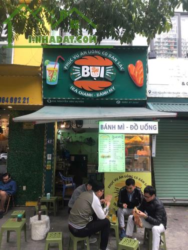 SANG NHƯỢNG CỬA HÀNG BÁNH MÌ – ĐỒ UỐNG MẶT PHỐ NGUYỄN VĂN HUY