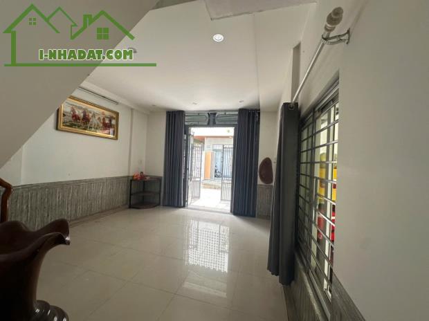 Nhà đường 7 m cạnh cầu Trần Thị Lý , Hải Châu 74 m2 đất, 2 tầng chỉ 5.x đ - 2