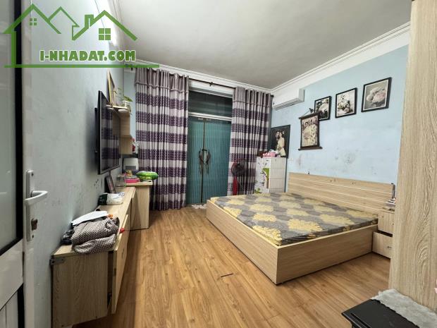 SIÊU PHẨM ĐỊNH CÔNG THƯỢNG, Ô TÔ QUA NHÀ, GẦN PHỐ, 57M* 4T ,11,25 TỶ