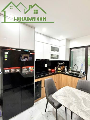 BÁN NHÀ NGUYỄN CHÍNH- HOÀNG MAI, 48 M2, 5 TẦNG, THANG MÁY, GIÁ 15,9 TỶ. - 2