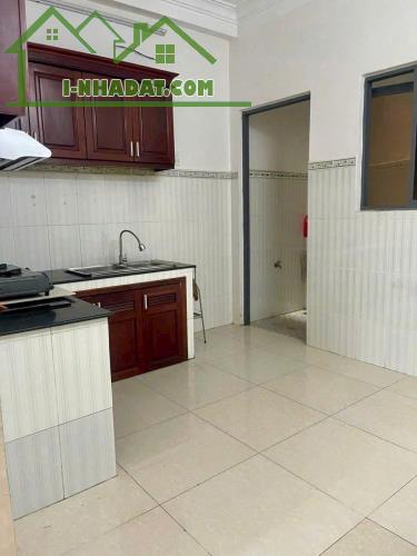 Nhà mới 4 tầng nở hậu đường Âu Dương Lân P3Q8. Giá 5,95 tỷ TL - 2