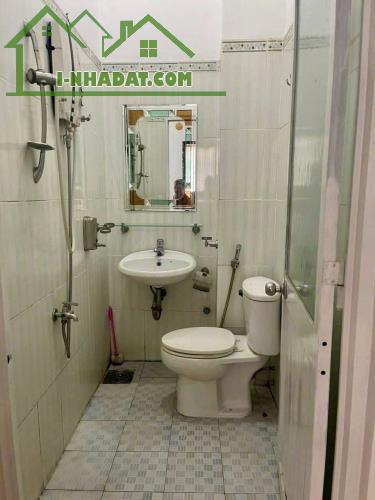 Nhà mới 4 tầng nở hậu đường Âu Dương Lân P3Q8. Giá 5,95 tỷ TL - 3