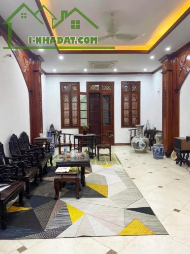 Bán nhà mặt phố Tây Sơn, 75m2, lô góc, 23 tỷ - 4