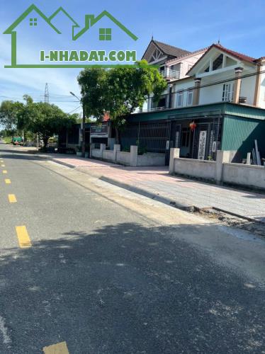 CHÍNH CHỦ BÁN LÔ ĐẤT ĐẸP – MẶT TIỀN RỘNG – ĐƯỜNG THÔNG THOÁNG - 1
