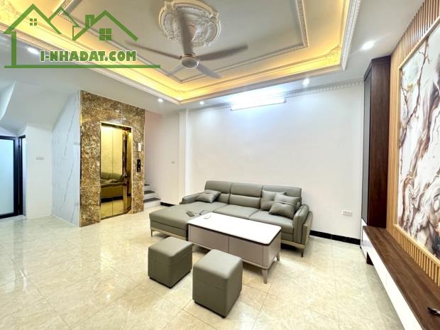 🏆 SIÊU PHẨM THANG MÁY – MẶT TIỀN LỚN – KINH DOANH – Ô TÔ TRÁNH – NGÕ THÔNG