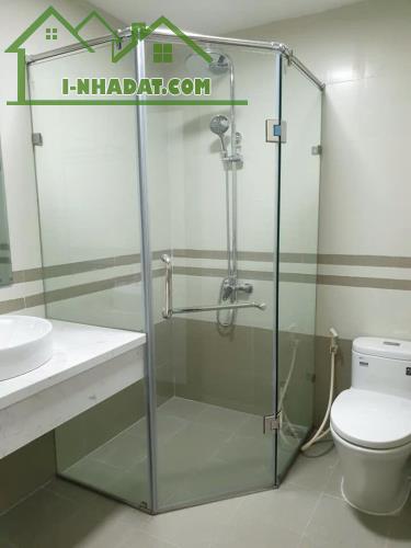 Bán nhà ngõ 165 Chùa Bộc, 35m2 nhà đẹp ở ngay, gần ô tô - 3