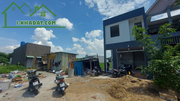 BÁN LÔ ĐẤT 200M2-GIÁ CHỈ 1 TỶ 450TR- KHU DÂN CƯ HẢI SƠN-TÂN ĐỨC-GỌI EM ĐỂ XEM ĐÁTA
