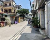 CHO THUÊ NHÀ RIÊNG - KINH DOANH MẶT NGÕ 210 VÕ CHÍ CÔNG Thông XUÂN LA - NGÕ Ô TÔ TRÁNH NH