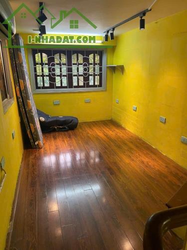 CHÍNH CHỦ BÁN NHÀ MẶT PHỐ TÔN THẤT THIỆP, BA ĐÌNH, HÀ NỘI - 2