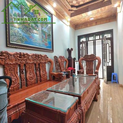 Bán nhà Tân Xuân - Bắc Từ Liêm 4 tầng có ô chờ thang máy giá chỉ hơn 8 tỷ