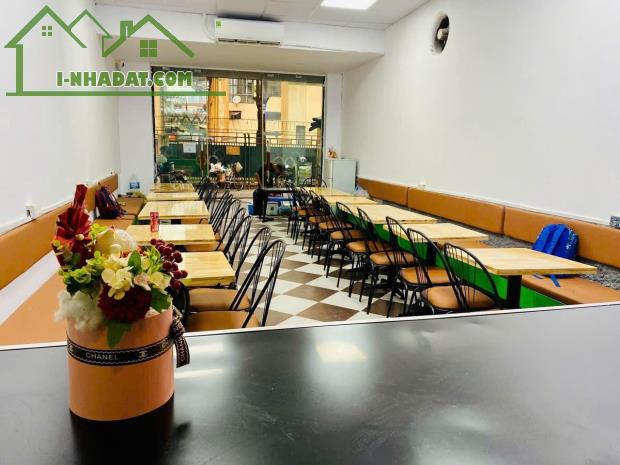 Cho thuê nhà Tập thể tầng 1 ngõ oto Hồ Tùng Mậu, 54 m2*1 tầng, 1 vệ sinh, Giá 9 triệu chốt