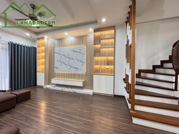 Liền kề Giếng Sen- La Khê- 6 tầng*50 m2  vị trí làm VP - kinh doanh ô tô tránh 15.8 tỷ - 3