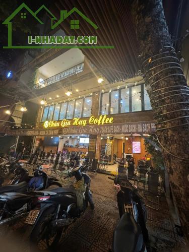 Cho thuê mặt bằng tại 871 Hoàng sa, P9, quận 3