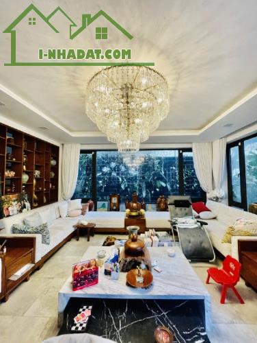 BÁN BIỆT THỰ KĐT THÀNH PHỐ GIAO LƯU VIEW HỒ AN BÌNH, 245M2 × 3 TẦNG, MT 13M, 120 TỶ