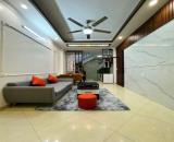 Nhà đẹp nội thất hiện đại đối diện siêu thị Aeon Mall DT 30m2 . Giá 5.75 tỷ