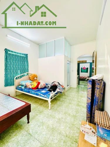 Bán nhà Phường 11, Bình Thạnh HXH Lê Quang Định ngang 4m dài 12m trệt lầu HC đủ - 1