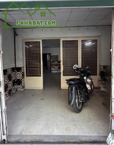 NHÀ BÁN TÔ HIẾN THÀNH, QUẬN 10, GẦN CHỢ CHÍ HÒA, HẺM Ô TÔ 4M, CHỈ 10 TỶ - 1