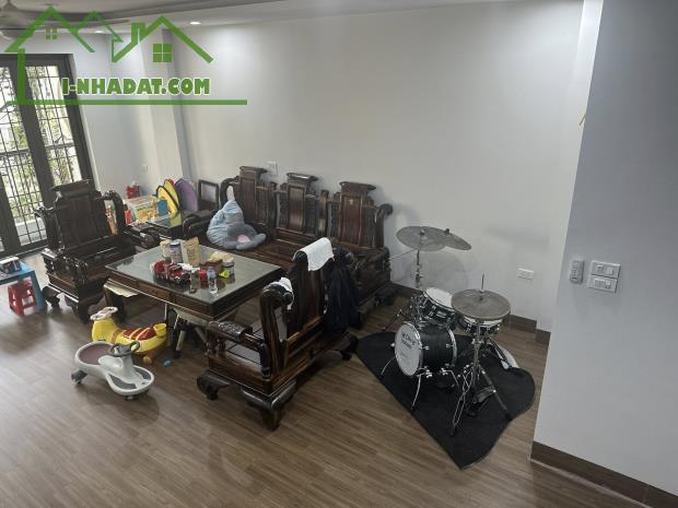 Phân lô Lâm Hạ - Long Biên. 90m, 7 tầng, MT 6m. nhỉnh 30 tỷ có TL