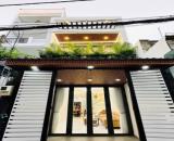 Cần tiền bán gấp căn nhà đường Đội Cung, P.8, Quận 11. Giá 5tỷ4 thương lượng.
