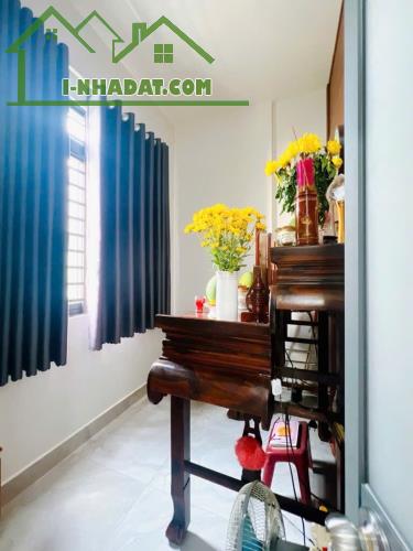 * Tân Phú, Nguyễn nhữ lãm. 4,2x14. 2 tầng, đường 10 m thông, 7.x tỏi. - 5
